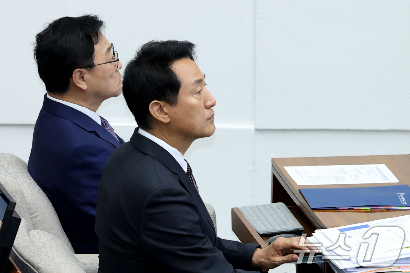 (서울=뉴스1) 이광호 기자 = 오세훈 서울시장이 11일 오후 서울 중구 서울특별시의회 본회의장에서 열린 제336회 서울시의회 정례회 본회의에 출석해 있다. 2026.6.11/뉴스 …