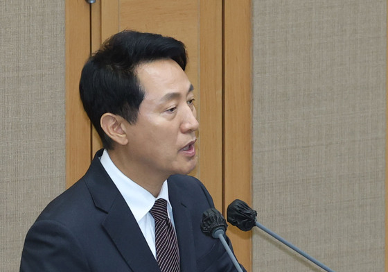 답변하는 오세훈 시장