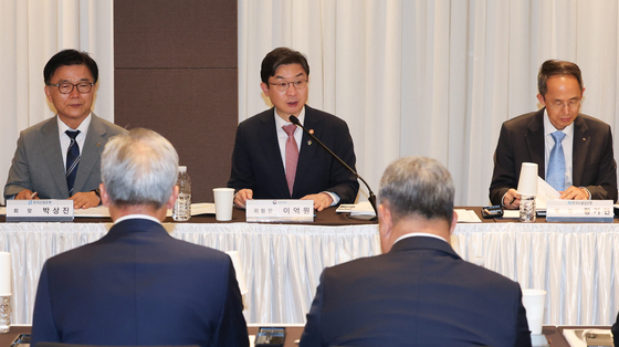 '정책금융 동행 in 대전' 참석한 이억원 금융위원장