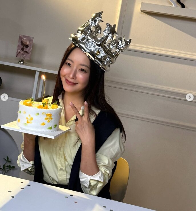 본문 이미지 - 김희선 인스타그램