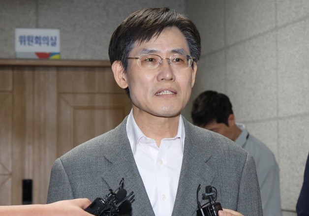 [속보] 경찰, 전북선관위 압수수색…전북교육감 선거 개표 오류 논란