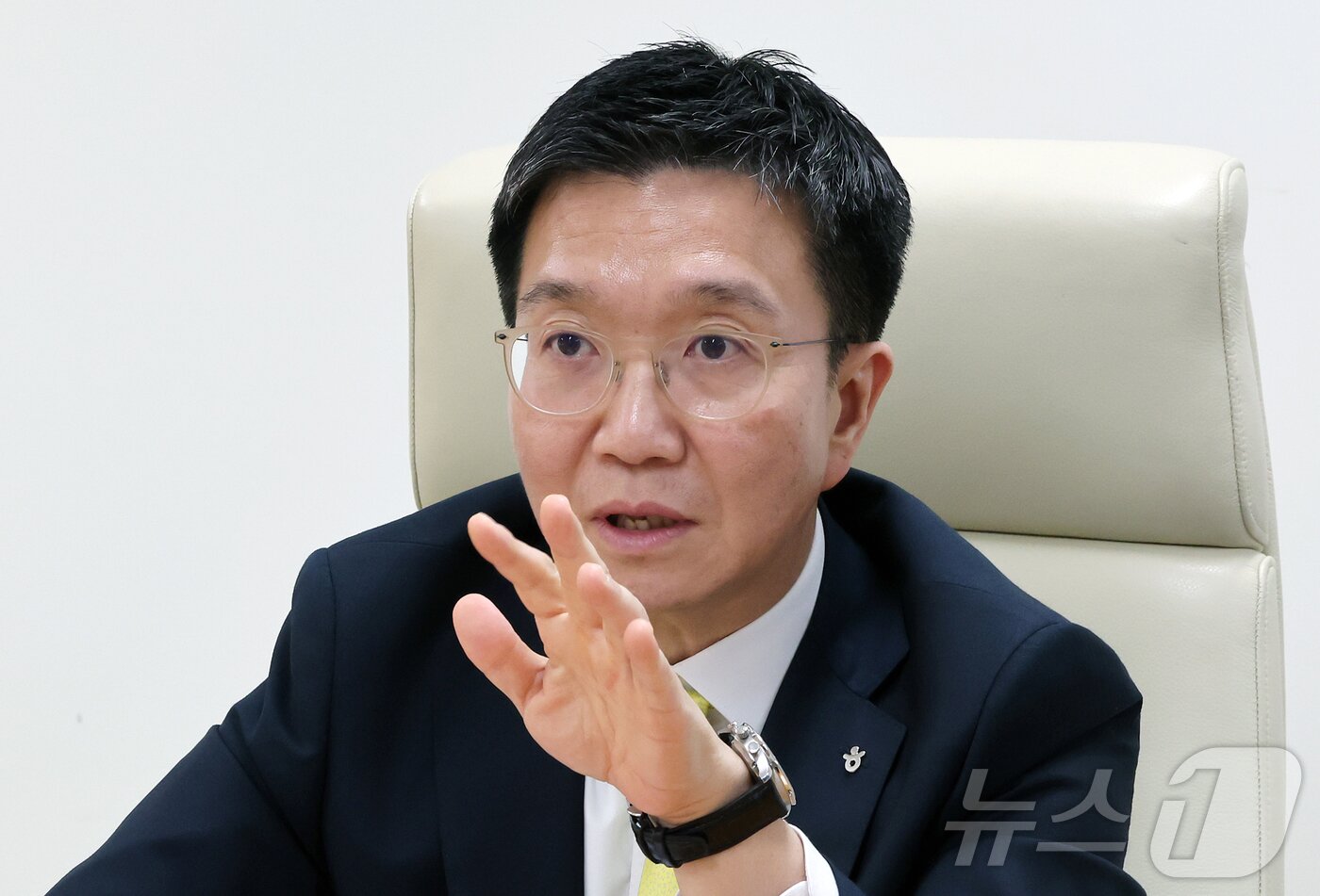 본문 이미지 - 박성혁 한국관광공사 사장이 서울 중구 한국관광공사 서울센터에서 뉴스1과 인터뷰를 하고 있다. 2026.6.11 ⓒ 뉴스1 김진환 기자
