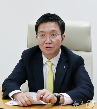 본문 이미지 - 박성혁 한국관광공사 사장이 서울 중구 한국관광공사 서울센터에서 뉴스1과 인터뷰를 하고 있다. 2026.6.11 ⓒ 뉴스1 김진환 기자