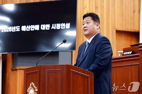 "기본소득 버금가는 태백 탄탄페이"…이상호의 지역화폐 경제학