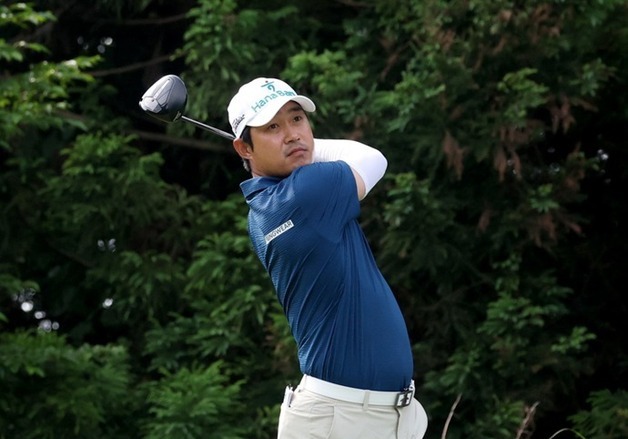 박은신, KPGA 클래식 첫날 선두…3년 7개월 만의 우승 도전