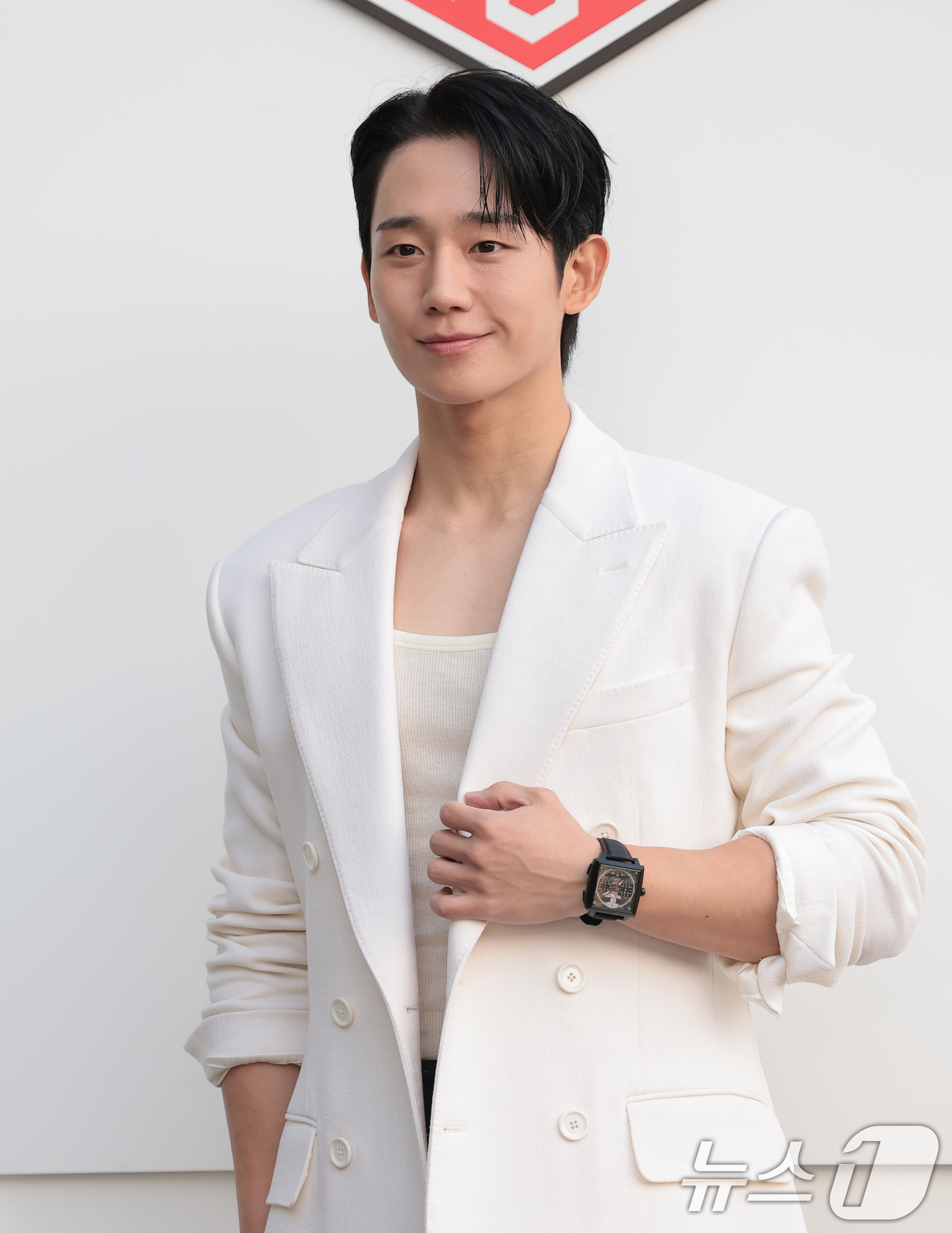 (서울=뉴스1) 권현진 기자 = 배우 정해인이 11일 서울 종로구 아카이브피피에서 열린 태그호이어 모나코-더아이콘 행사 기념 포토 행사에 참석하고 있다. 2026.6.11/뉴스1