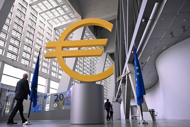 ECB, 기준금리 0.25%p 올려 2.25%로…이란 전쟁에 3년만의 인상(종합)