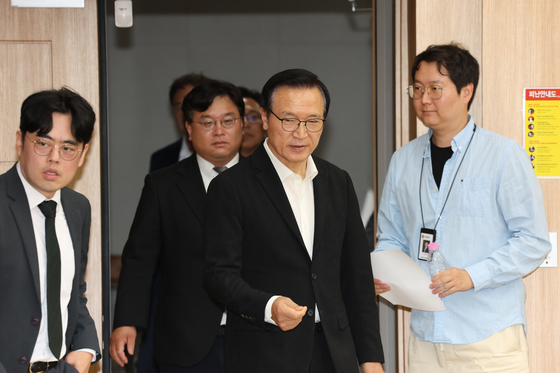 6·3 지방선거 관련 기자회견하는 임태희 교육감