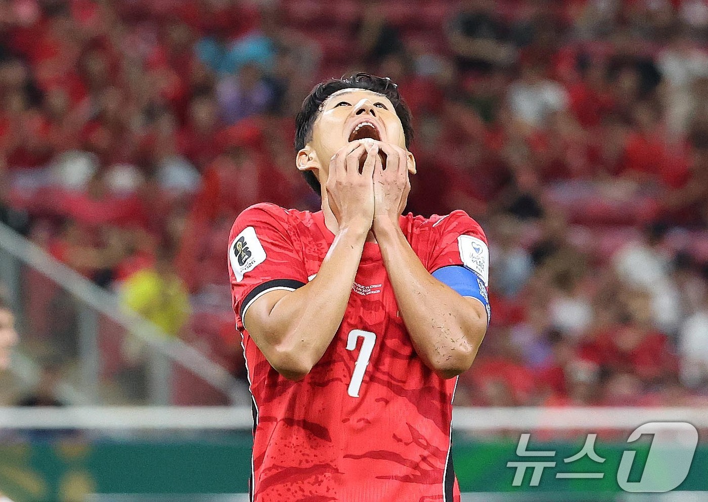 (과달라하라(멕시코)=뉴스1) 임세영 기자 = 대한민국 축구국가대표팀 손흥민이 11일(현지시간) 멕시코 할리스코주 사포판 과달라하라 스타디움에서 열린 2026 북중미 월드컵 A조 …