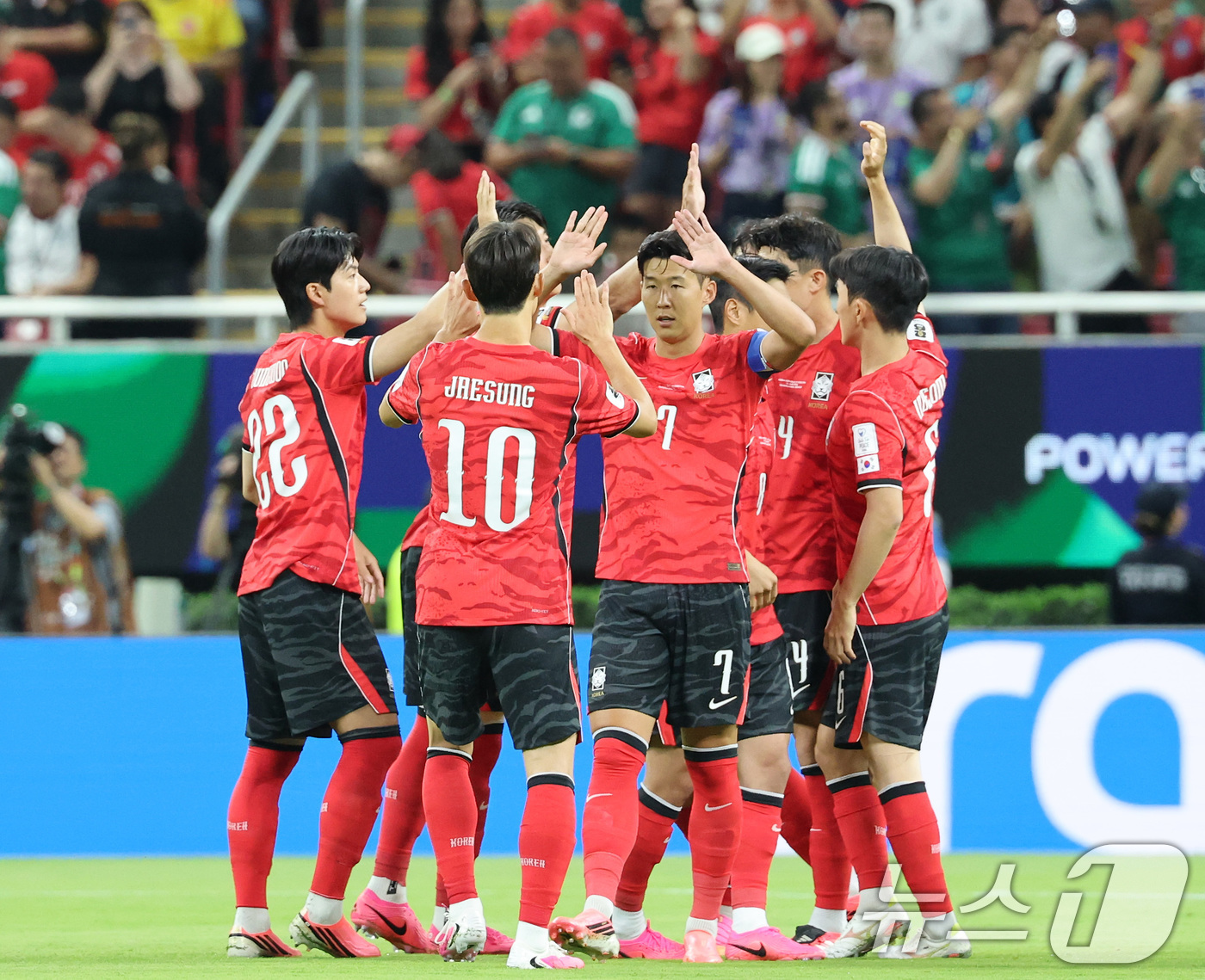 (과달라하라(멕시코)=뉴스1) 임세영 기자 = 대한민국 축구국가대표팀 선수들이 11일(현지시간) 멕시코 할리스코주 사포판 과달라하라 스타디움에서 열린 2026 북중미 월드컵 A조 …