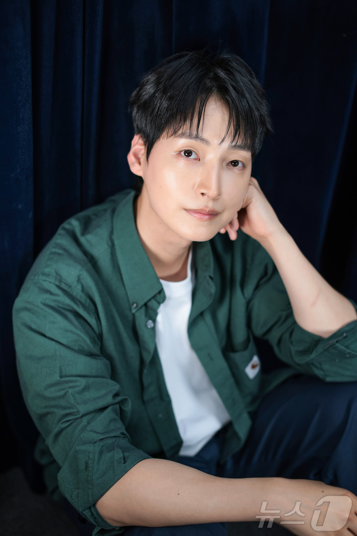 (서울=뉴스1) 권현진 기자 = 배우 임지호가 서울 종로구 뉴스1 사옥에서 열린 인터뷰에 앞서 포즈를 취하고 있다.임지호는 지난 16일 종영한 티빙 오리지널 드라마 '취사병 전설이 …