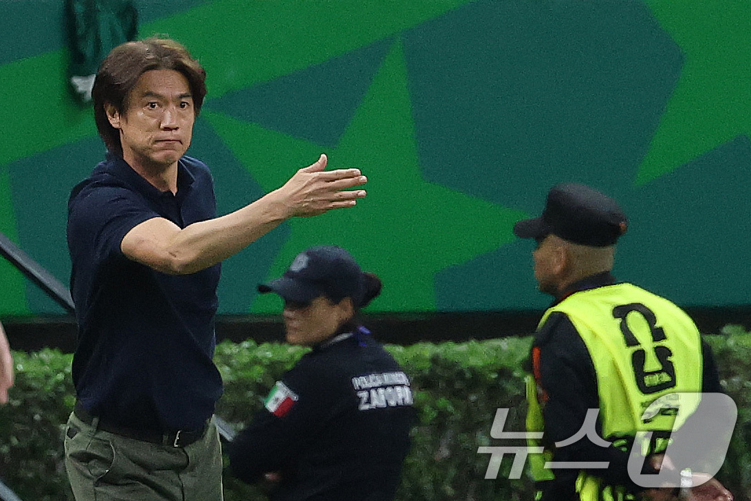 (과달라하라(멕시코)=뉴스1) 임세영 기자 = 홍명보 대한민국 축구국가대표팀 감독이 11일(현지시간) 멕시코 할리스코주 사포판 과달라하라 스타디움에서 열린 2026 북중미 월드컵 …