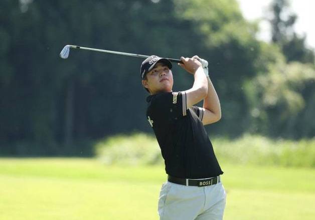 장유빈, KPGA 클래식 2라운드 단독 선두 도약…투어 4승 도전
