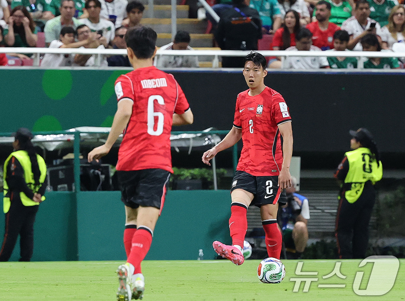 (과달라하라(멕시코)=뉴스1) 임세영 기자 = 대한민국 축구국가대표팀 이한범이 11일(현지시간) 멕시코 할리스코주 사포판 과달라하라 스타디움에서 열린 2026 북중미 월드컵 A조 …