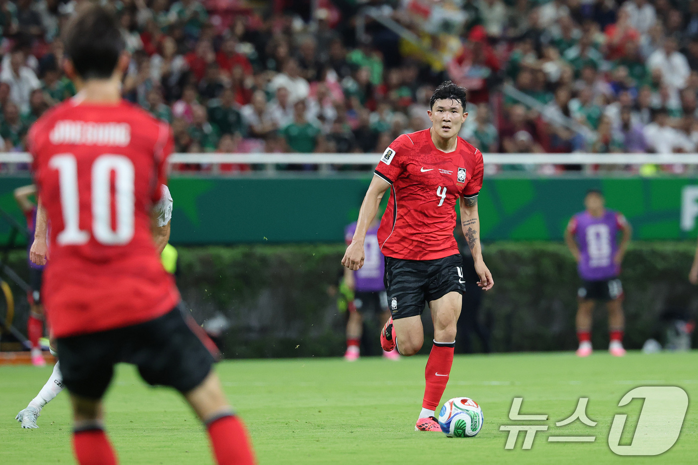 (과달라하라(멕시코)=뉴스1) 임세영 기자 = 대한민국 축구국가대표팀 김민재가 11일(현지시간) 멕시코 할리스코주 사포판 과달라하라 스타디움에서 열린 2026 북중미 월드컵 A조 …