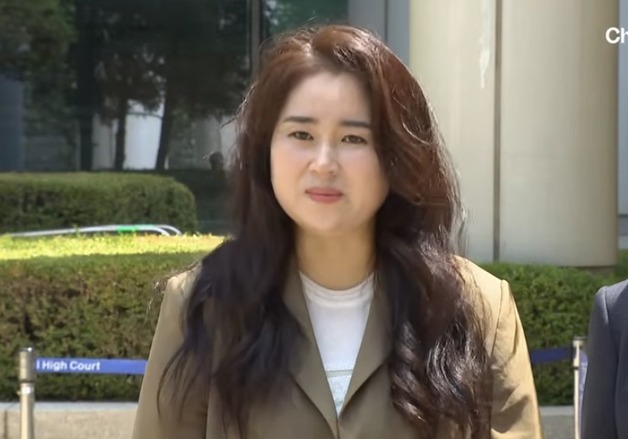 尹 30년 선고에 울먹인 김계리 "우리 사회 암약 간첩 너무 많아 무서웠기 때문"