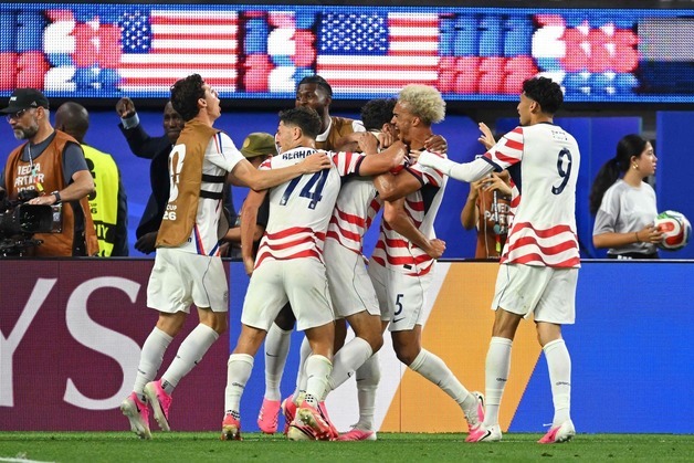 미국, 파라과이에 4-1 승…북중미 월드컵 개최 3개국 개막전서 모두 무패