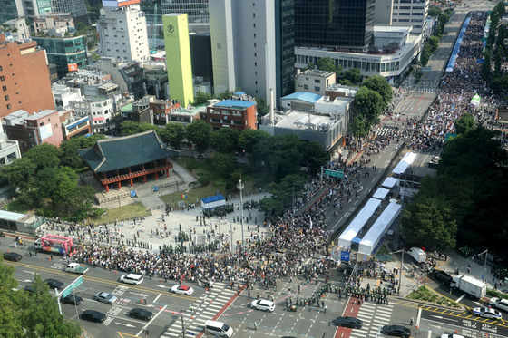 제27회 서울퀴어퍼레이드 행진