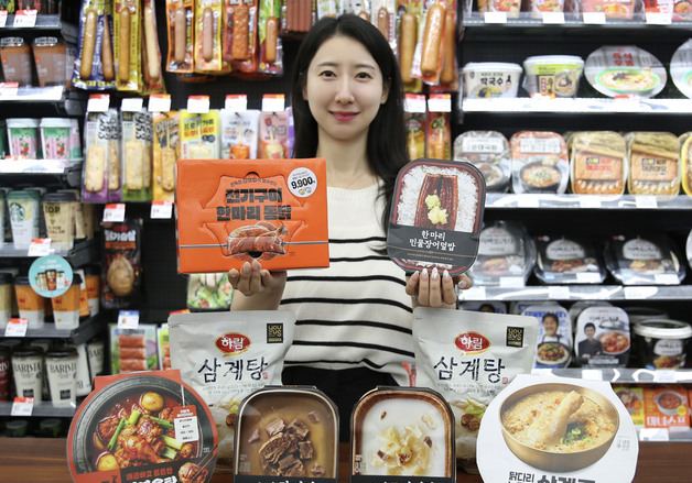 "장어덮밥에 전기구이통닭까지"…GS25, 보양식 라인업 강화
