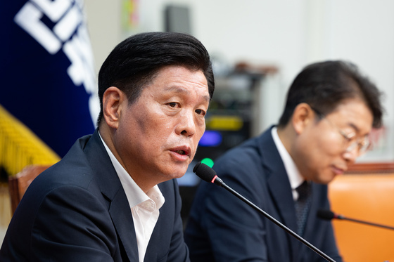 민주당 전당대회 등 당무 현안 밝히는 조승래 사무총장