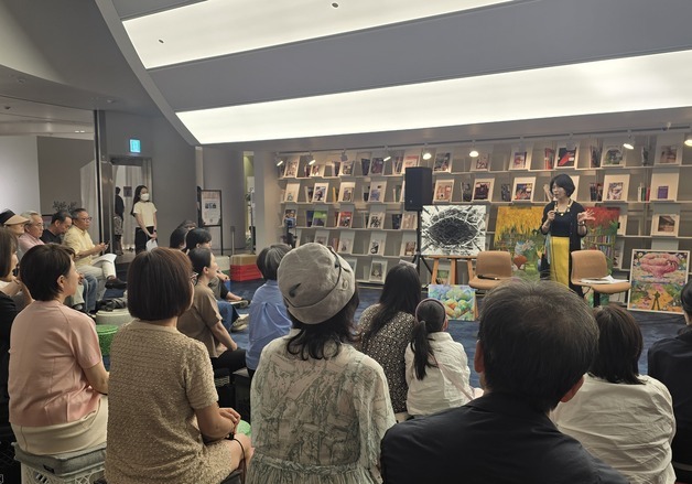"책과 그림의 아름다운 융합"…천지수 작가 '독후화' 북토크 성료