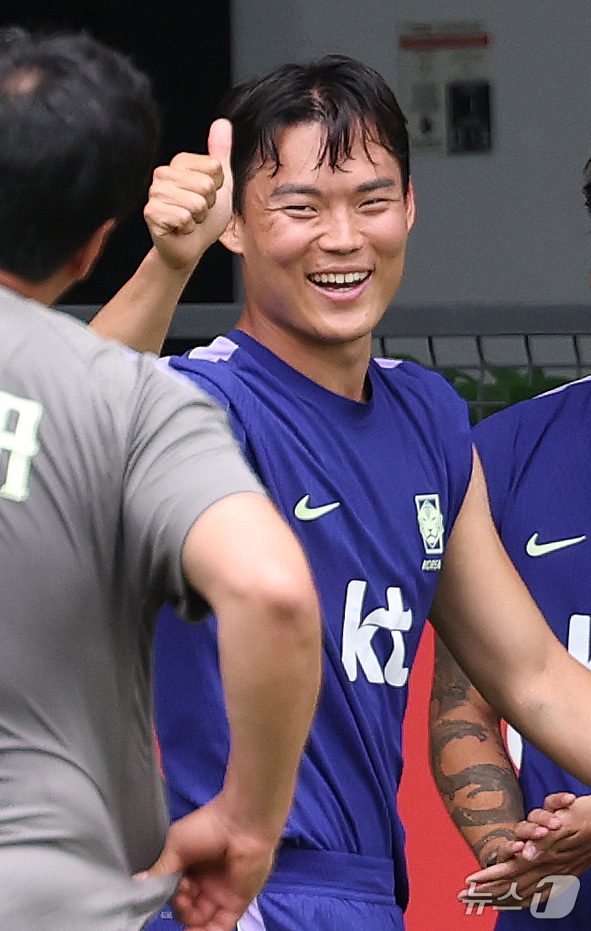 (과달라하라(멕시코)=뉴스1) 박지혜 기자 = 한국 축구 국가대표팀 오현규가 14일(현지시간) 멕시코 과달라하라 인근 사포판 치바스 바예 베르데 훈련장에서 개최국 멕시코와의 월드컵 …