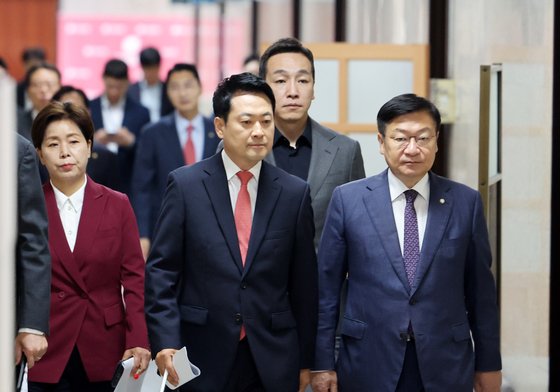 국힘 지도부, 또 공개 충돌…"총사퇴하자" "본인만 하라" (종합)