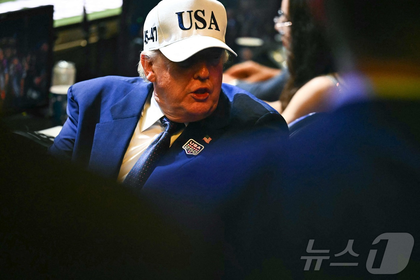 (AFP=뉴스1) 최종일 선임기자 = 14일(현지시간) 미국 워싱턴 D.C. 백악관 사우스론(South Lawn)에서 열린 종합격투기 대회 'UFC 프리덤 250(UFC Freed …
