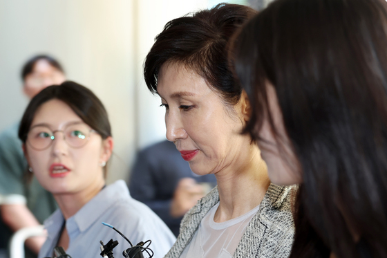 재산분할 파기환송심 두 번째 조정기일 출석하는 노소영 관장