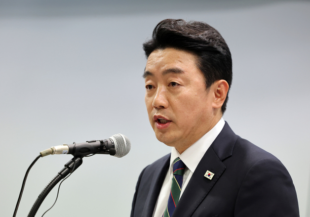 강훈식 "반도체 호황 초과세수, 미래세대 투자에 집중해야"