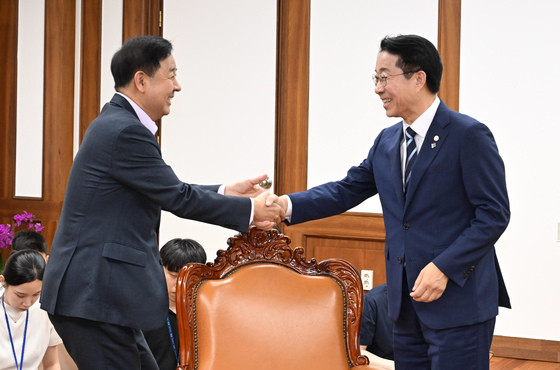 조정식 국회의장 찾은 구윤철 부총리