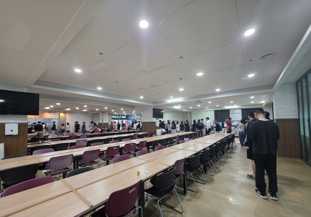 국립한밭대 '0원의 아침밥' 호응…학생 부담분 총장 후원