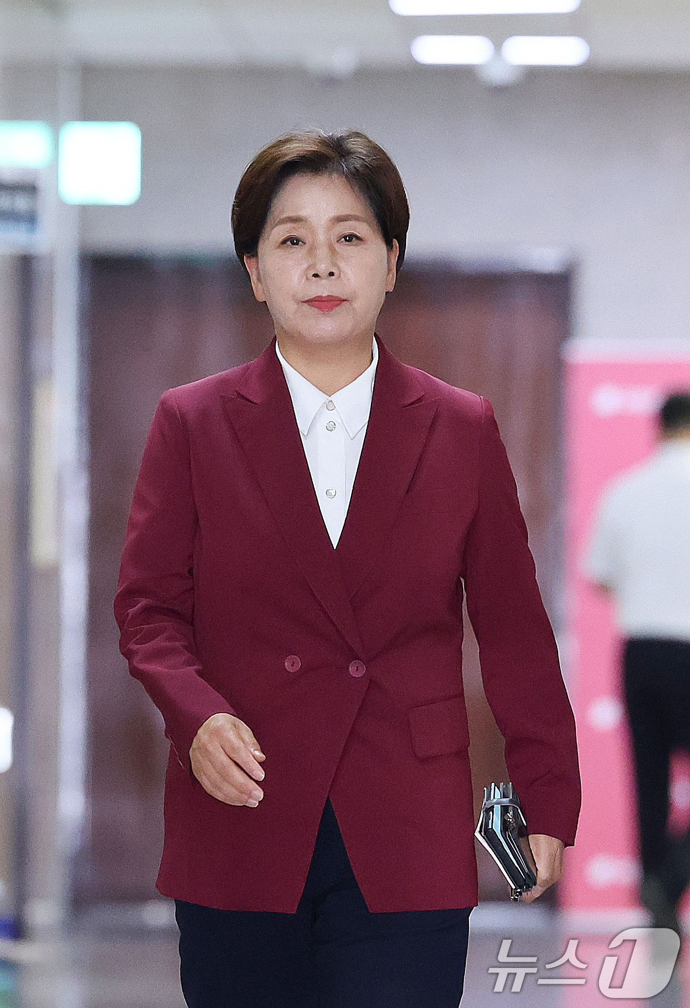 (서울=뉴스1) 신웅수 기자 = 양향자 국민의힘 최고위원이 15일 서울 여의도 국회에서 열린 비공개 긴급 최고위원회의에 참석하고 있다. 2026.6.15/뉴스1