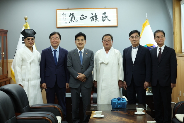 정동영, 민족종교협의회 예방…남북관계 개선 역할 당부