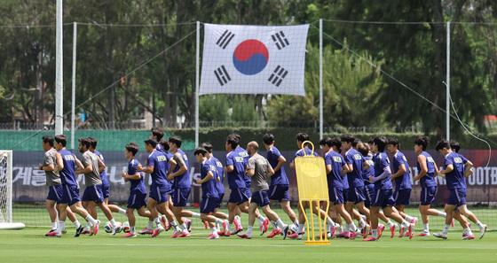 훈련하는 대한민국 축구대표팀