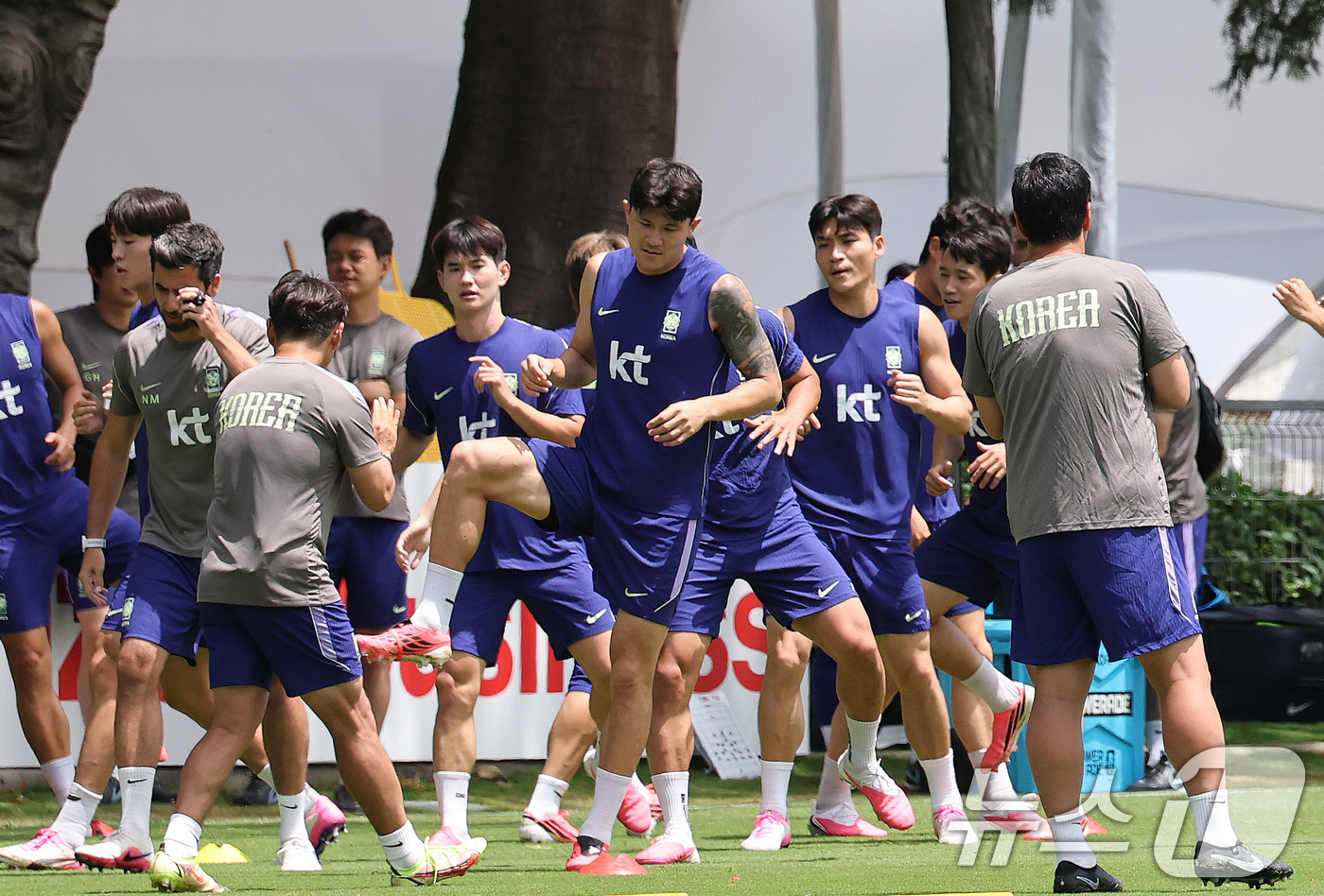 (과달라하라(멕시코)=뉴스1) 임세영 기자 = 2026 북중미 월드컵에 출전하는 대한민국 축구 국가대표팀 김민재가 15일(현지시간) 멕시코 과달라하라 인근 사포판에 위치한 베이스캠 …