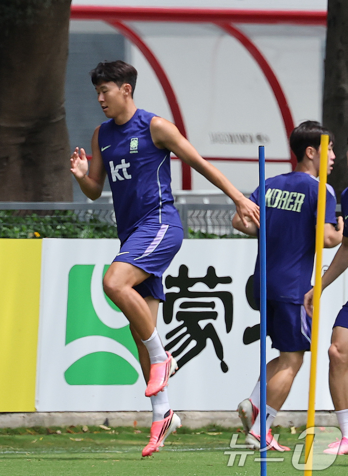 (과달라하라(멕시코)=뉴스1) 임세영 기자 = 2026 북중미 월드컵에 출전하는 대한민국 축구 국가대표팀 손흥민이 15일(현지시간) 멕시코 과달라하라 인근 사포판에 위치한 베이스캠 …