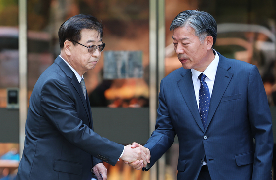 '서해 공무원 피격' 서훈·김홍희 항소심 무죄 선고