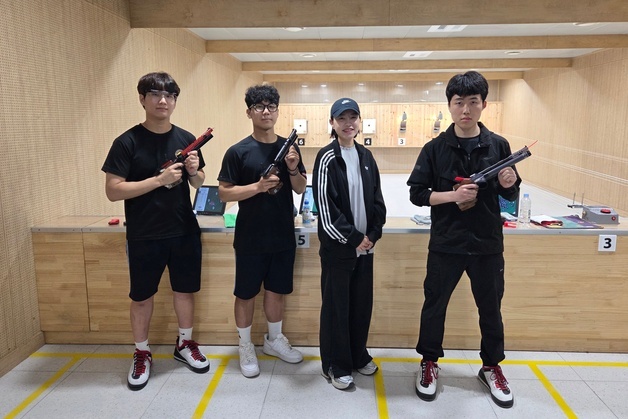 올림픽 메달리스트 김예지, 후배들에게 사격 노하우 전수