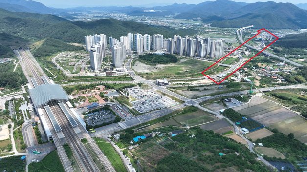 KTX 역세권 경주 광명~화천 지방도 1.6㎞ 4차로 마무리 공사 한창