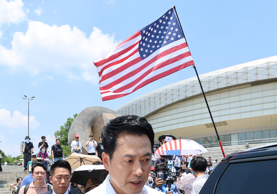 잠실 시위 현장 찾은 장동혁