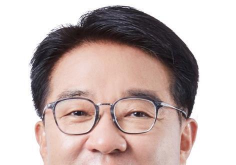 KB 출신 이동철 여신협회장 취임…"카드사, 종합금융플랫폼으로"