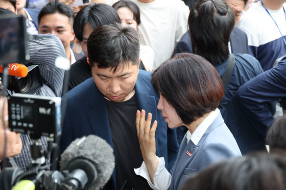 핸드볼경기장 출입 막힌 유승민 대한체육회 회장