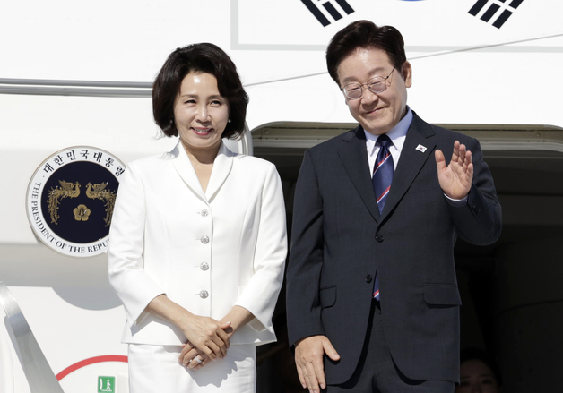 李대통령 제네바 도착…오늘 프랑스 에비앙 G7 정상회의 참석