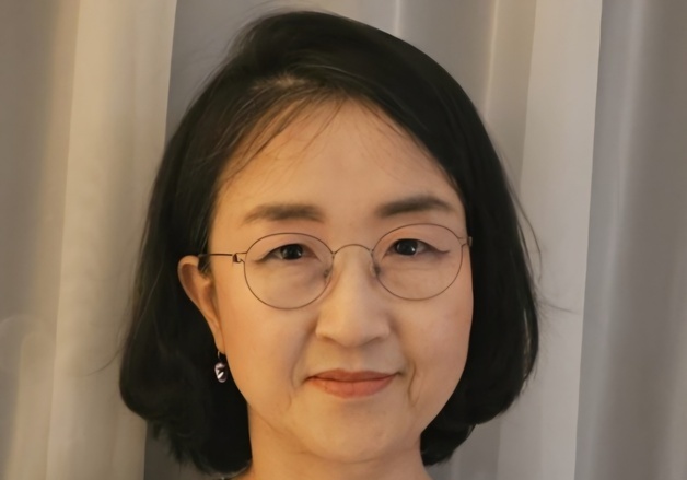 "부모 따돌려야 살아남는 아이들…사별보다 더한 고통"