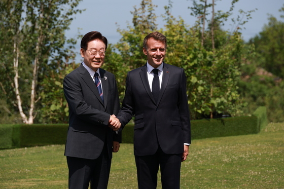 [뉴스1 PICK]G7 정상회의 참석한 이재명 대통령…마크롱에 "아임 쏘 해피"
