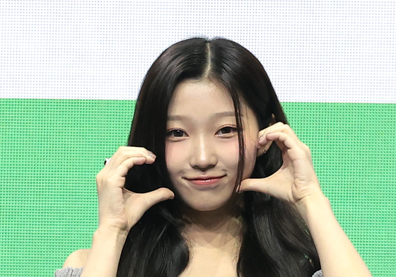 로아, 유스피어 사랑스러운 막내