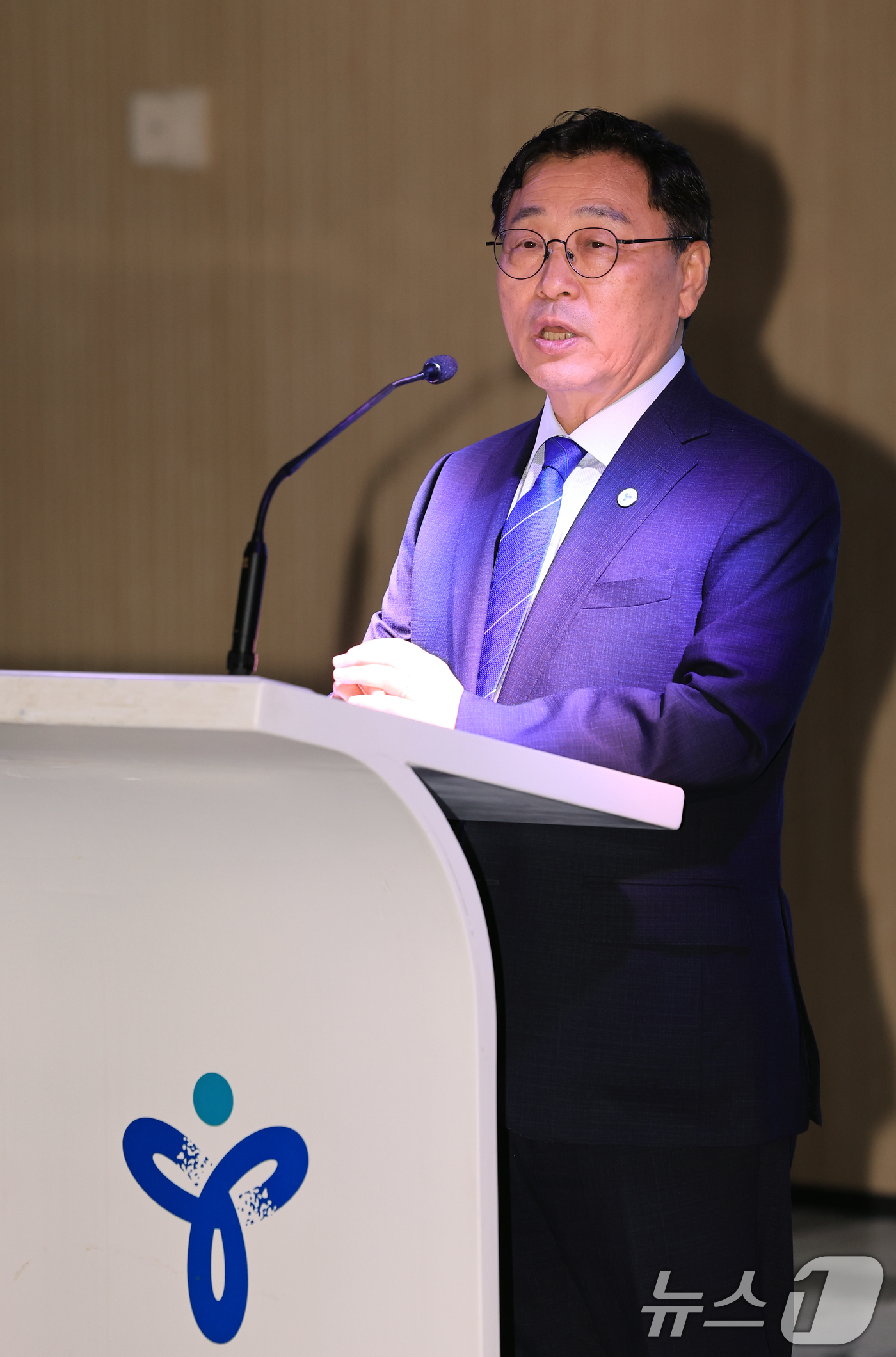 (서울=뉴스1) 이호윤 기자 = 정근식 서울시교육감이 17일 서울 용산구 서울시교육청에서 열린 제2기 공약추진위 발대식에서 인사말을 하고 있다. 2026.6.17/뉴스1