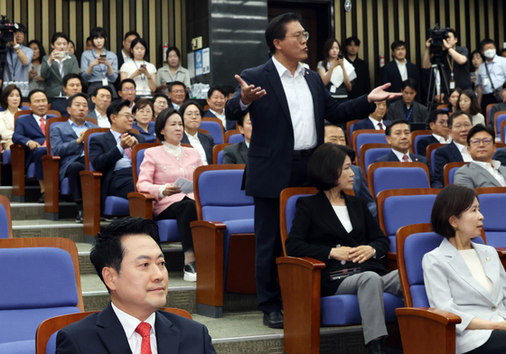 발언 공개 요구하는 송석준 …장동혁 대표는 '난감'