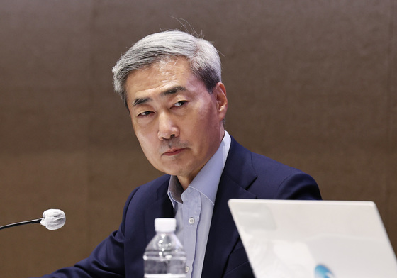 신현송 "고물가 상당기간 지속…물가안정 확신 들 때까지 적극 대응"(종합)